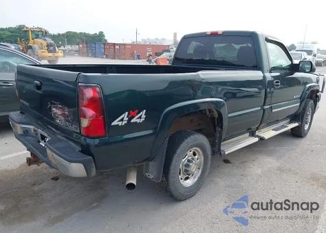 2004 Chevrolet Silverado 2500Hd Ls z USA, uszkodzony, nr VIN 1GCHK24U44E137019